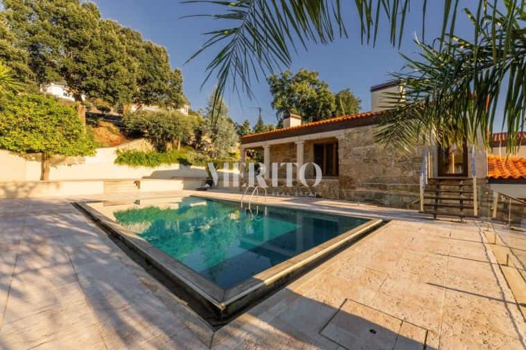 Moradia T3 para Venda em Airo Foto 5