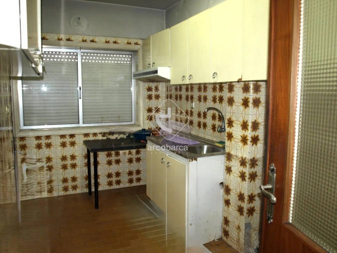 Moradia T4 para Venda em Pedrouços Foto 4