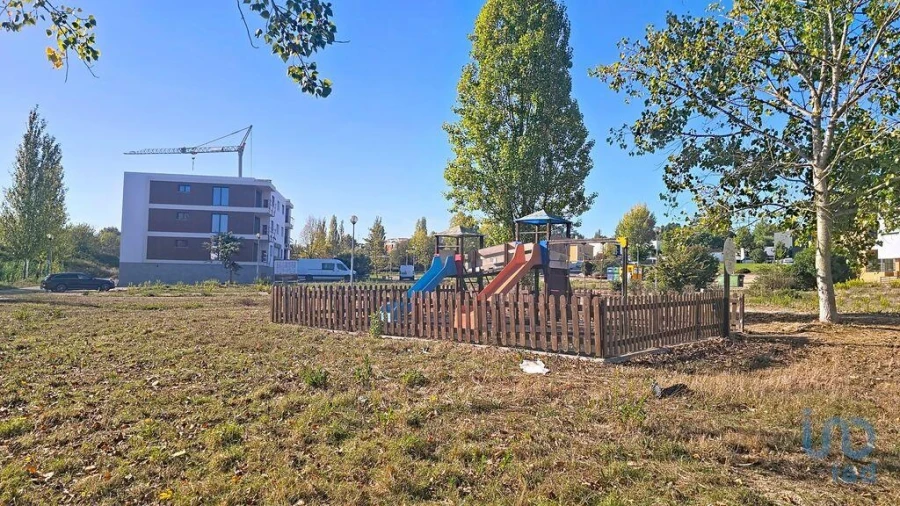 Apartamento T3 para Venda em Ramalhal Foto 5