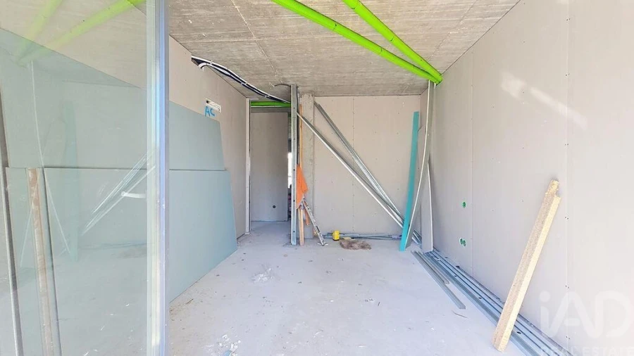 Apartamento T3 para Venda em Ramalhal Foto 25