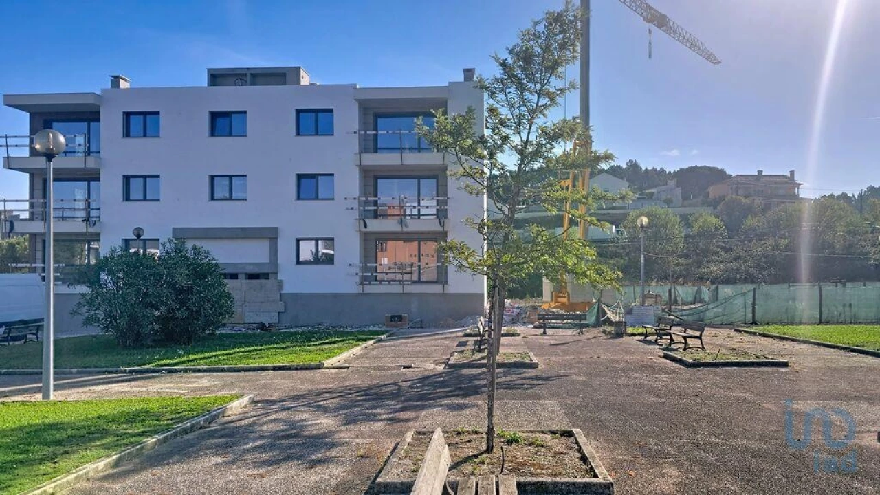 Apartamento T3 para Venda em Ramalhal Foto 7