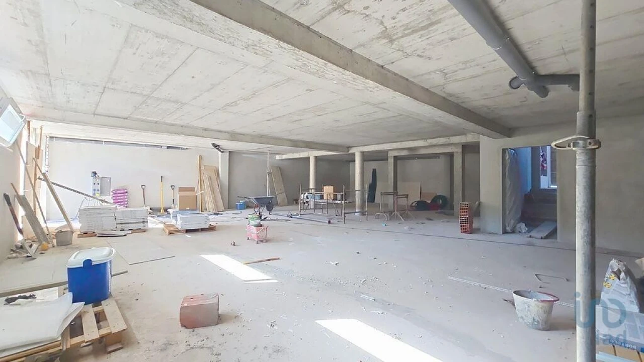 Apartamento T3 para Venda em Ramalhal Foto 10