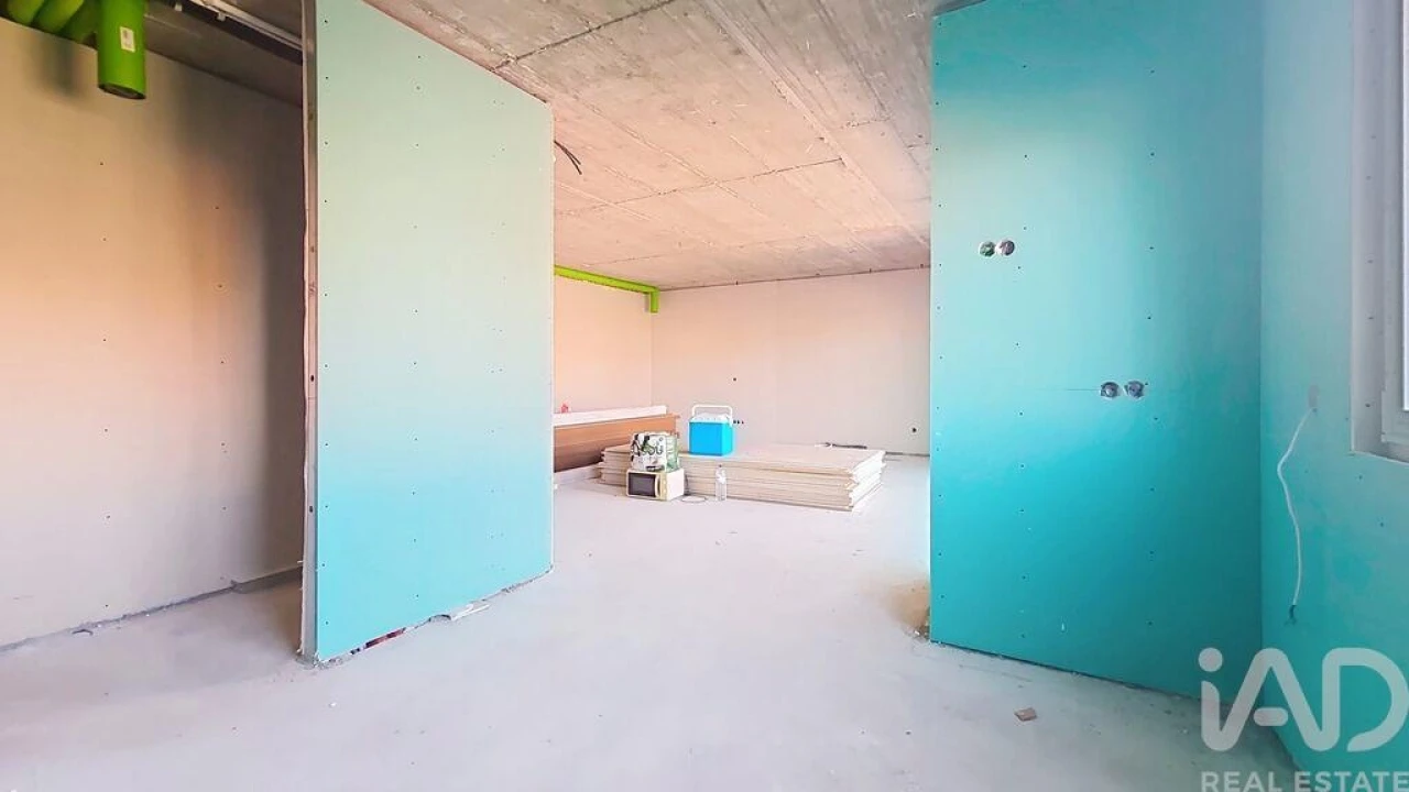 Apartamento T3 para Venda em Ramalhal Foto 19