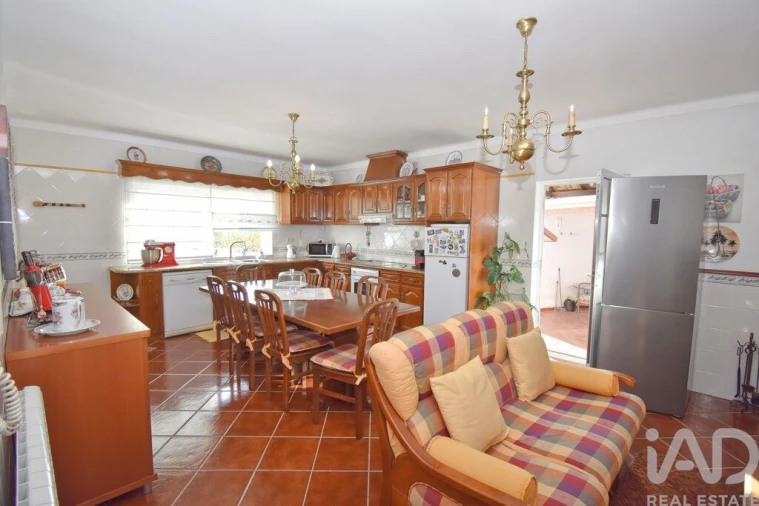 Moradia T3 para Venda em Arrifana Foto 17