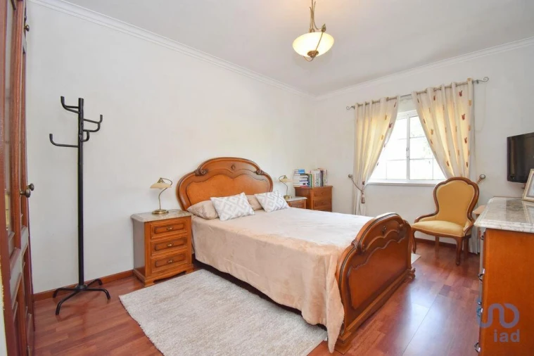 Moradia T3 para Venda em Arrifana Foto 12