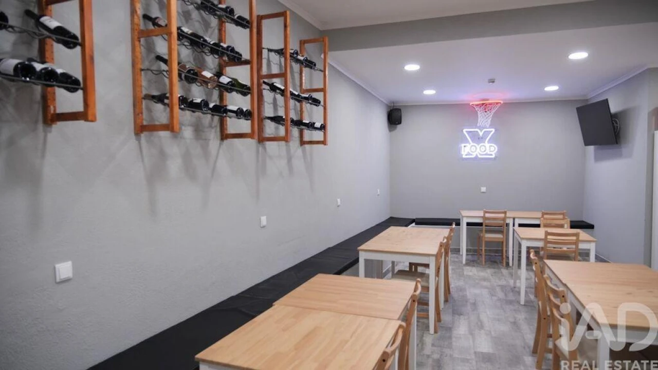 Negócio para Venda em Carregado e Cadafais Foto 17