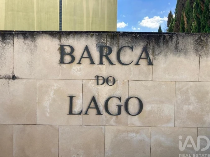 Prédio para Venda em Quarteira Foto 16