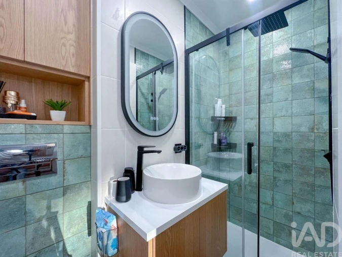 Prédio para Venda em Quarteira Foto 9