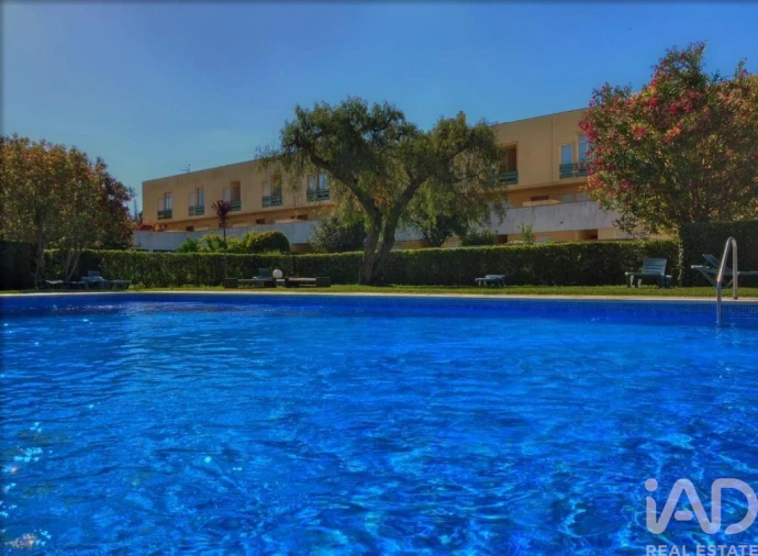 Prédio para Venda em Quarteira Foto 14