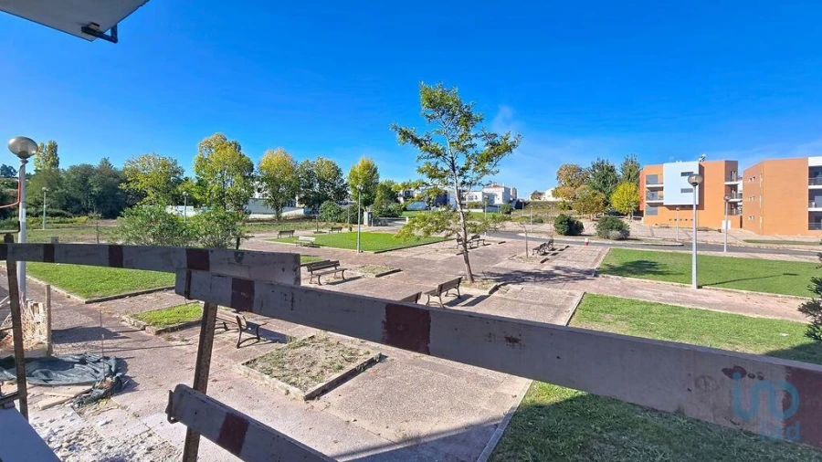 Apartamento T3 para Venda em Ramalhal Foto 3