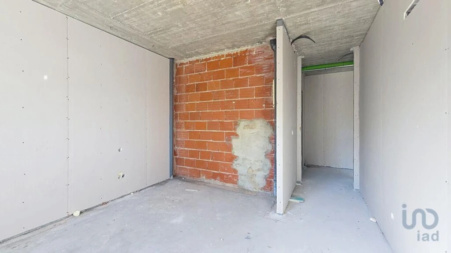 Apartamento T3 para Venda em Ramalhal Foto 12