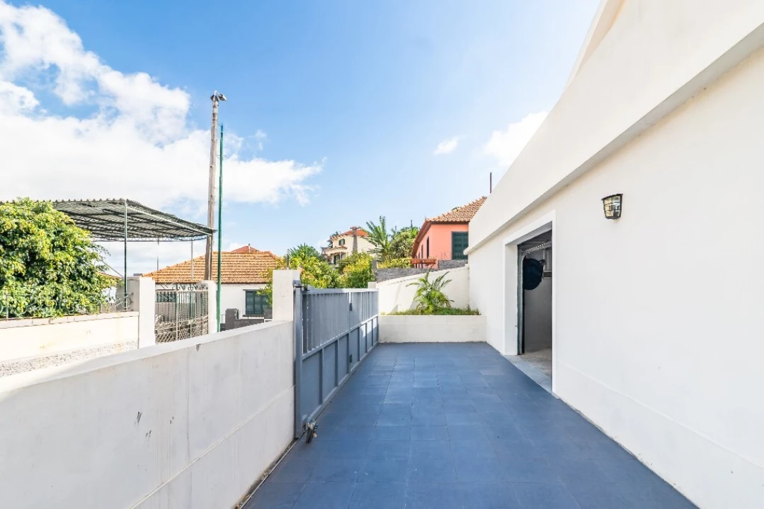 Moradia T3 para Venda em Santo Antonio Foto 67