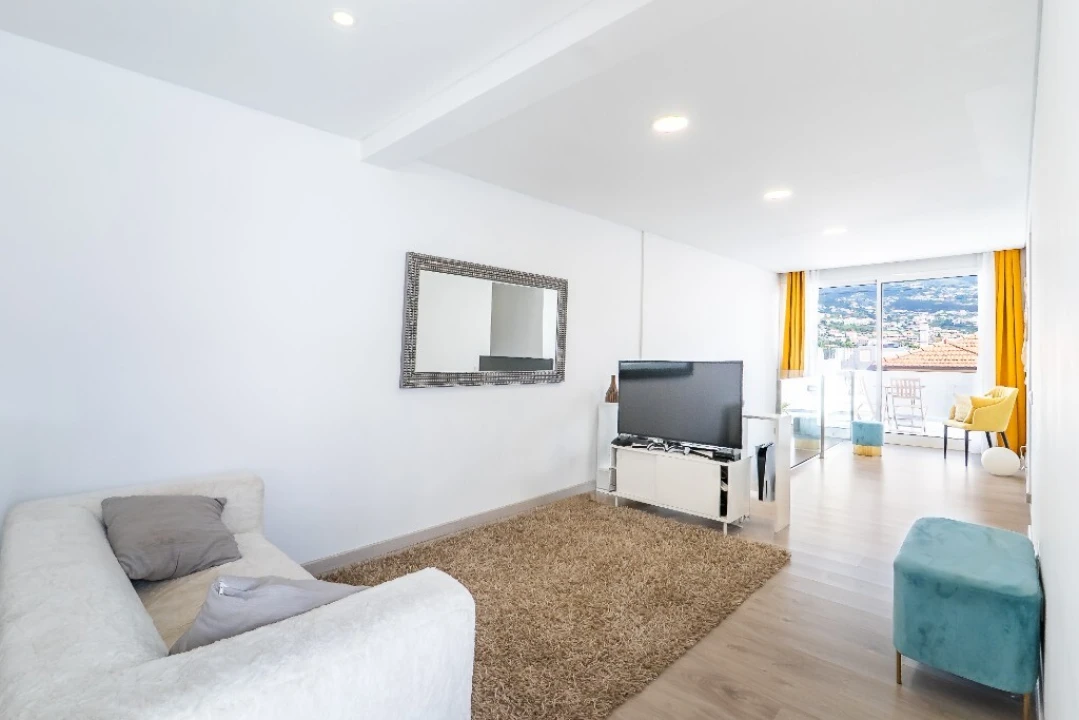 Moradia T3 para Venda em Santo Antonio Foto 33