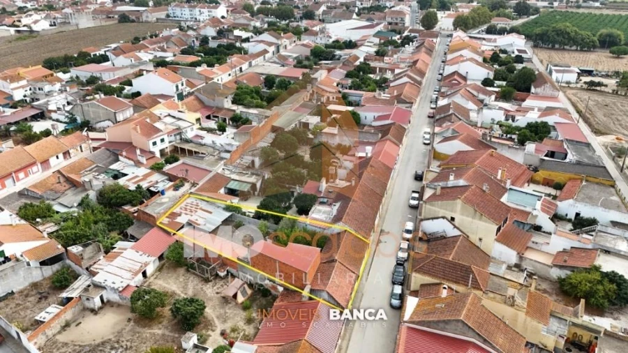 Moradia T3 para Venda em Benfica do Ribatejo Foto 11