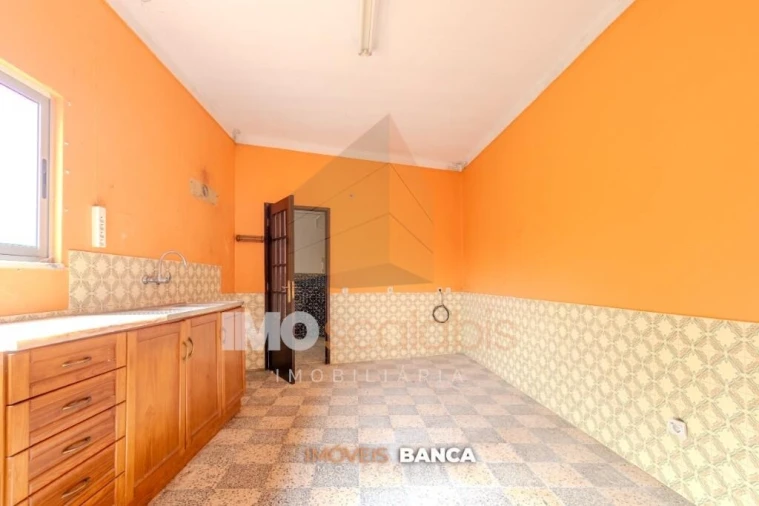 Moradia T3 para Venda em Benfica do Ribatejo Foto 23