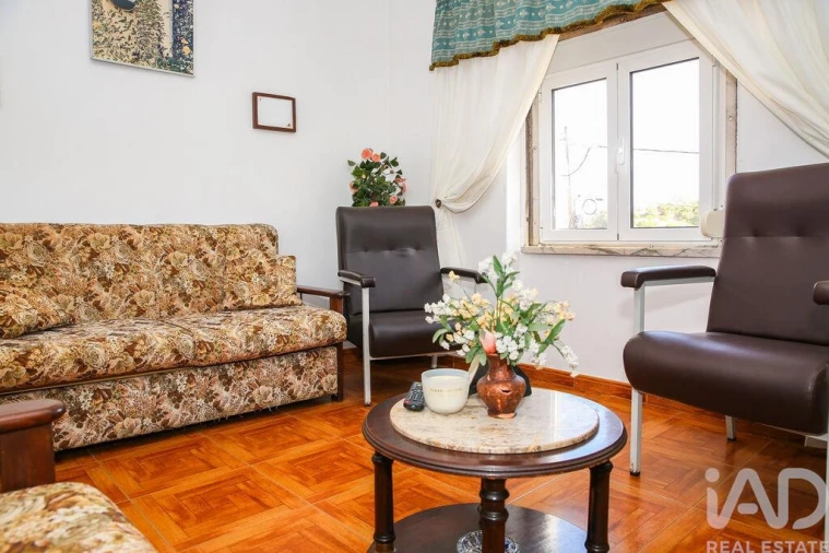 Moradia T2 para Venda em Aldeia Galega da Merceana e Aldeia Gavinha Foto 17