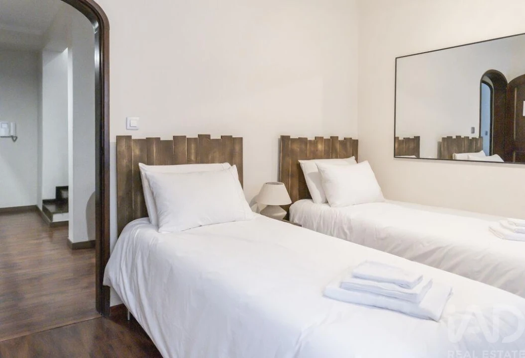 Prédio para Venda em Costa da Caparica Foto 18