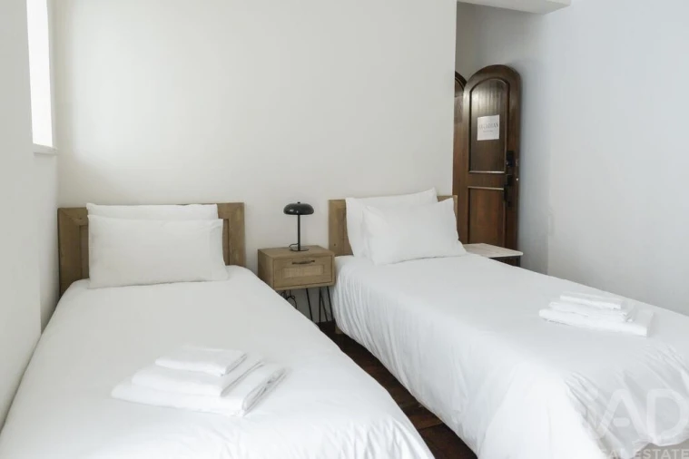 Prédio para Venda em Costa da Caparica Foto 22