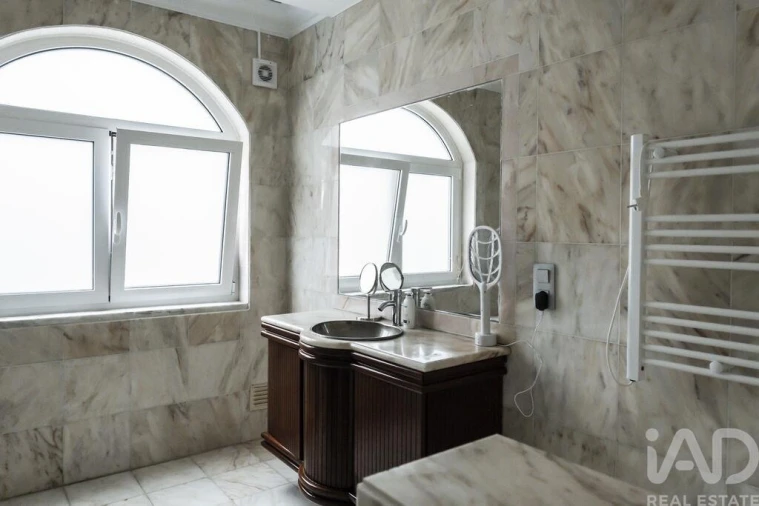 Prédio para Venda em Costa da Caparica Foto 21