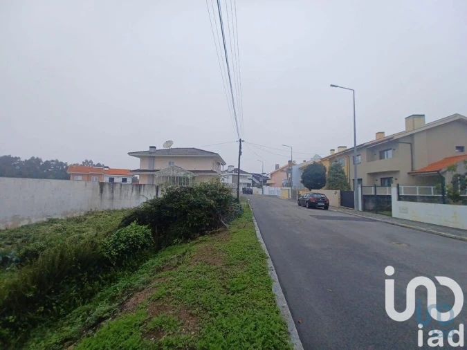 Terreno para Venda em Serzedo e Perosinho Foto 2