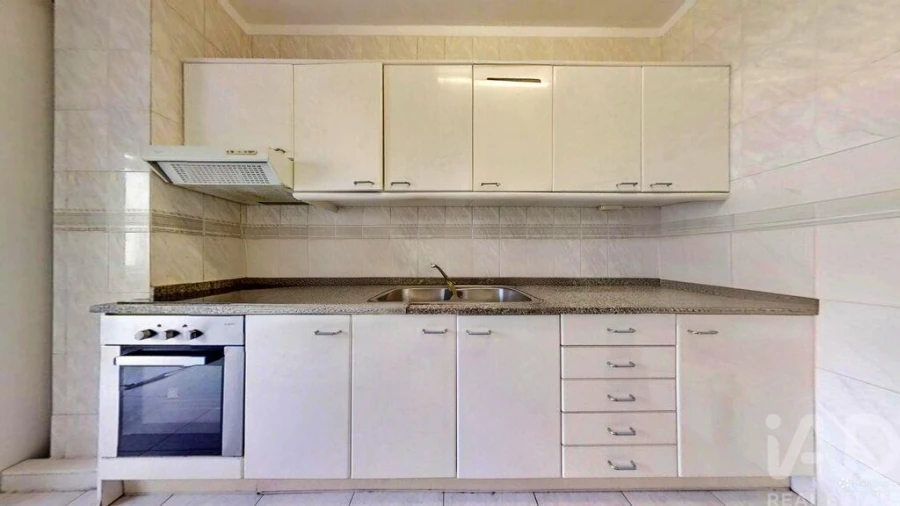Apartamento T2 para Venda em Cedofeita, Santo Ildefonso, Sé, Miragaia, São Nicolau e Vitória Foto 7
