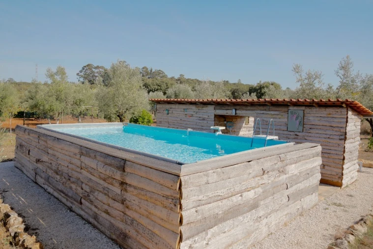 Moradia T2 para Venda em Nossa Senhora do Pranto Foto 3