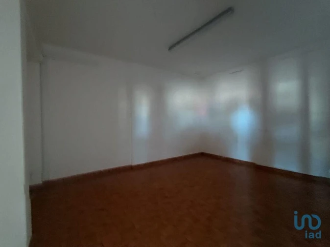 Armazém para Venda em Aveiras de Baixo Foto 7