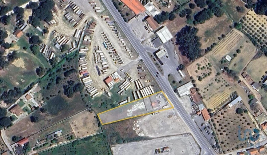 Armazém para Venda em Aveiras de Baixo Foto 13