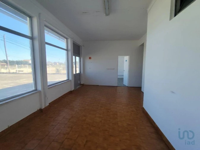 Armazém para Venda em Aveiras de Baixo Foto 6