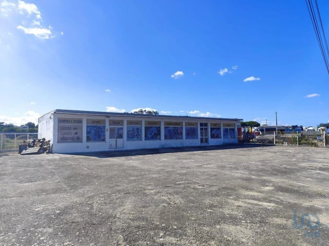 Armazém para Venda em Aveiras de Baixo Foto 1