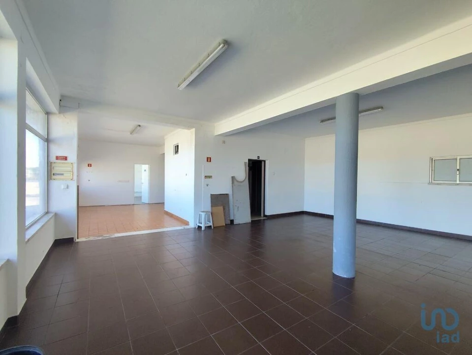 Armazém para Venda em Aveiras de Baixo Foto 5