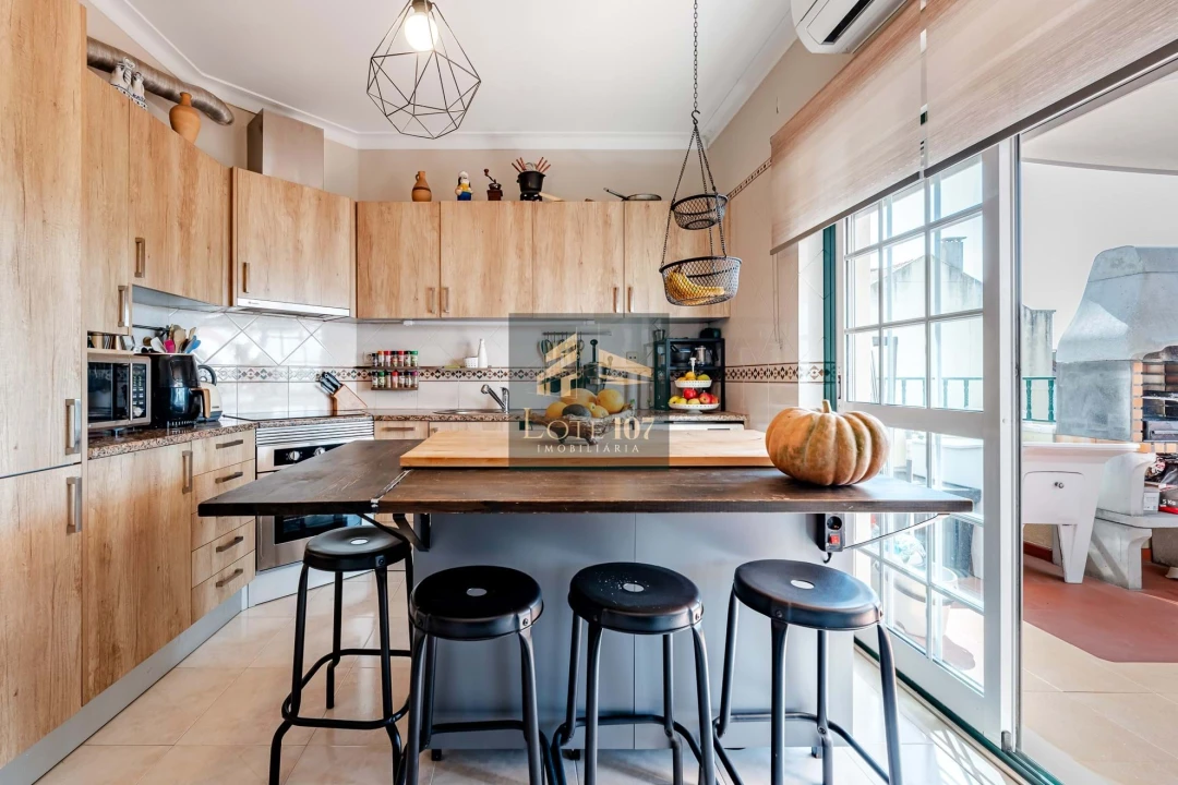 Apartamento T3 para Venda em Pinhal Novo Foto 1