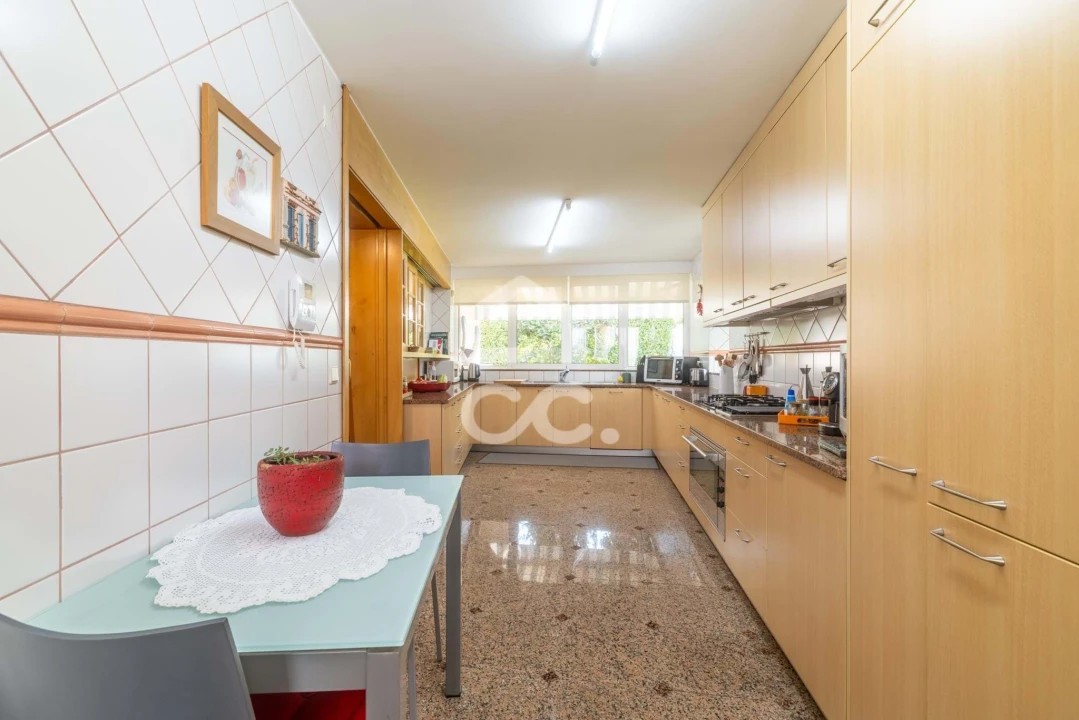 Moradia T4 para Venda em Gavião Foto 12