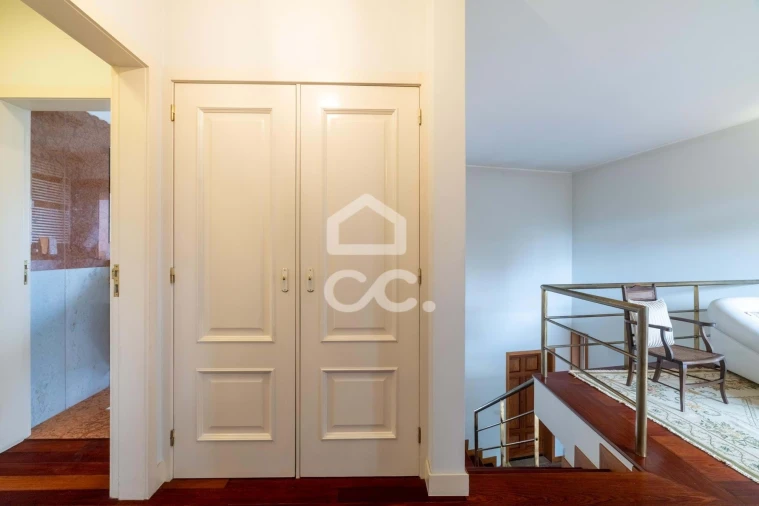 Moradia T4 para Venda em Gavião Foto 22