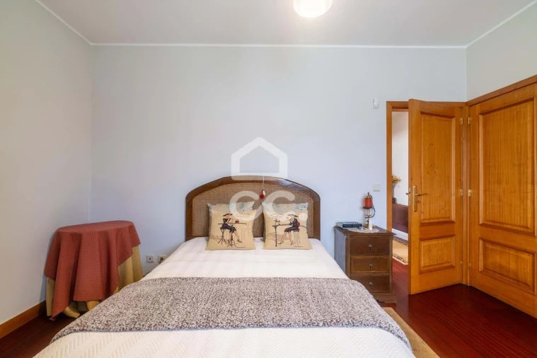 Moradia T4 para Venda em Gavião Foto 7