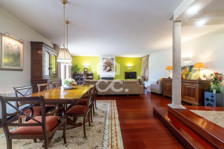 Moradia T4 para Venda em Gavião Foto 33