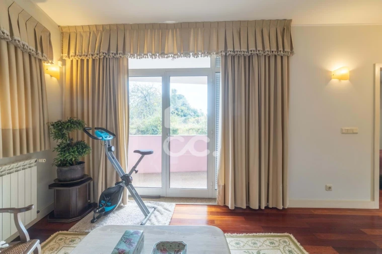 Moradia T4 para Venda em Gavião Foto 21