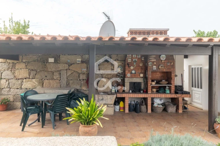 Moradia T4 para Venda em Gavião Foto 54