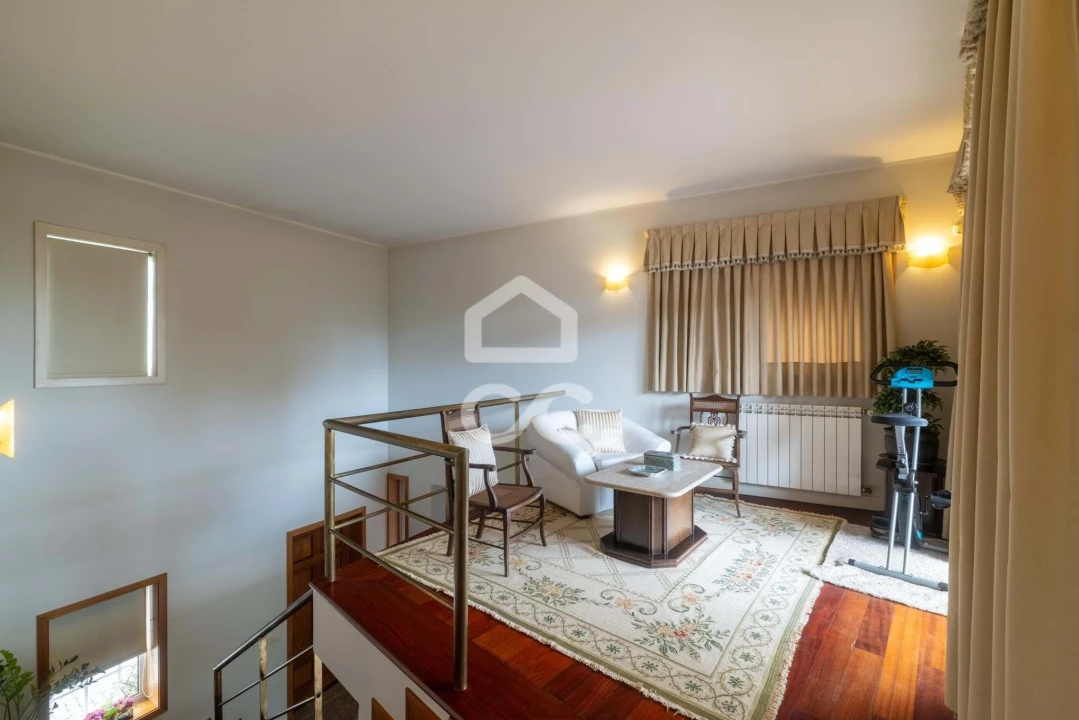 Moradia T4 para Venda em Gavião Foto 20