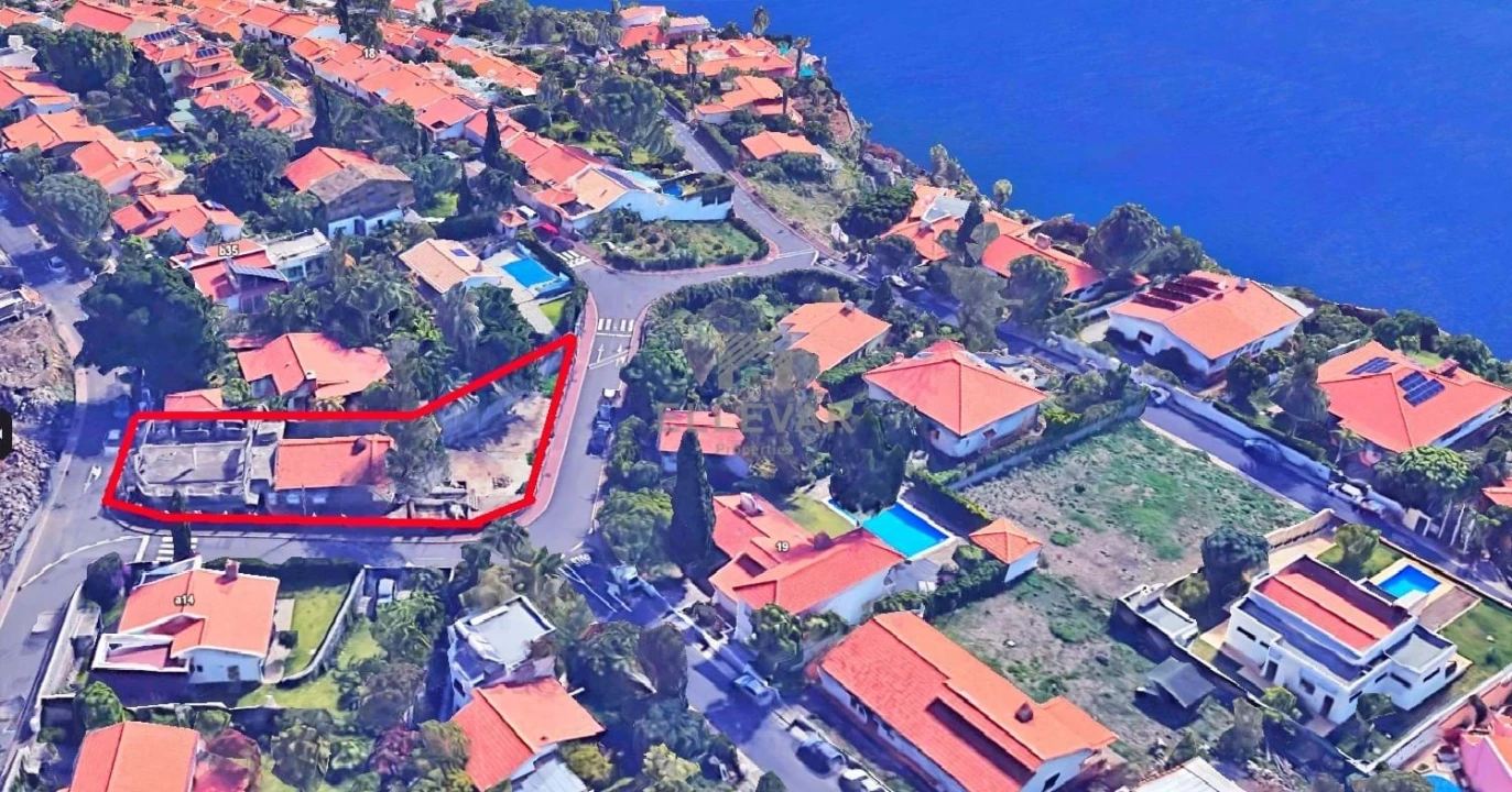 Moradia T3 para Venda em Caniço Foto 5