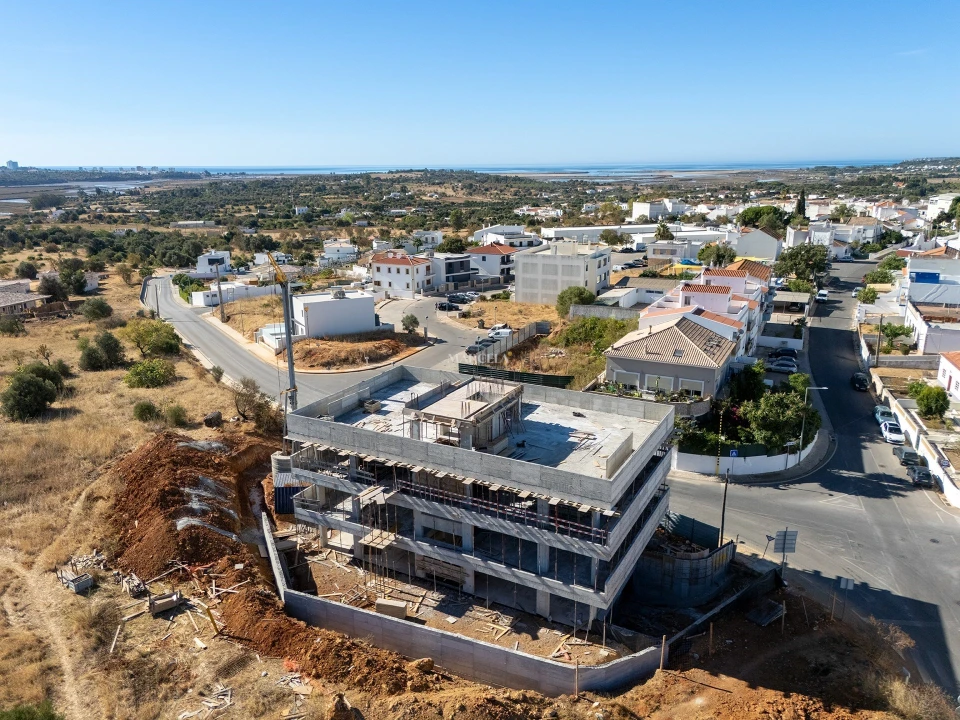 Apartamento T3 para Venda em Mexilhoeira Grande Foto 5