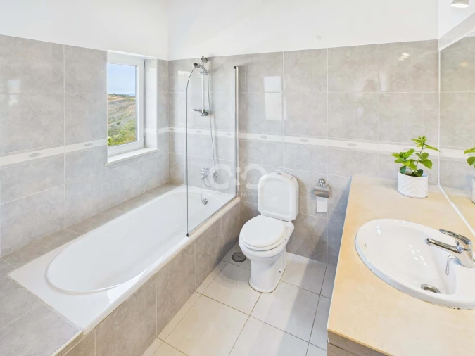 Moradia T3 para Venda em Aljezur Foto 36