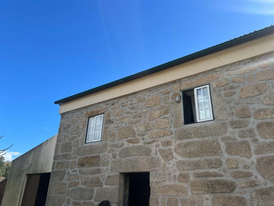 Quinta T3 para Venda em Castelo Mendo, Ade, Monteperobolso e Mesquitela Foto 4