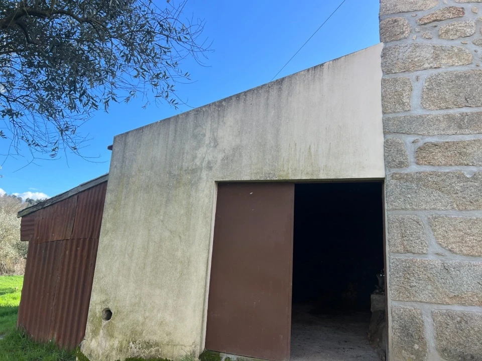 Quinta T3 para Venda em Castelo Mendo, Ade, Monteperobolso e Mesquitela Foto 6