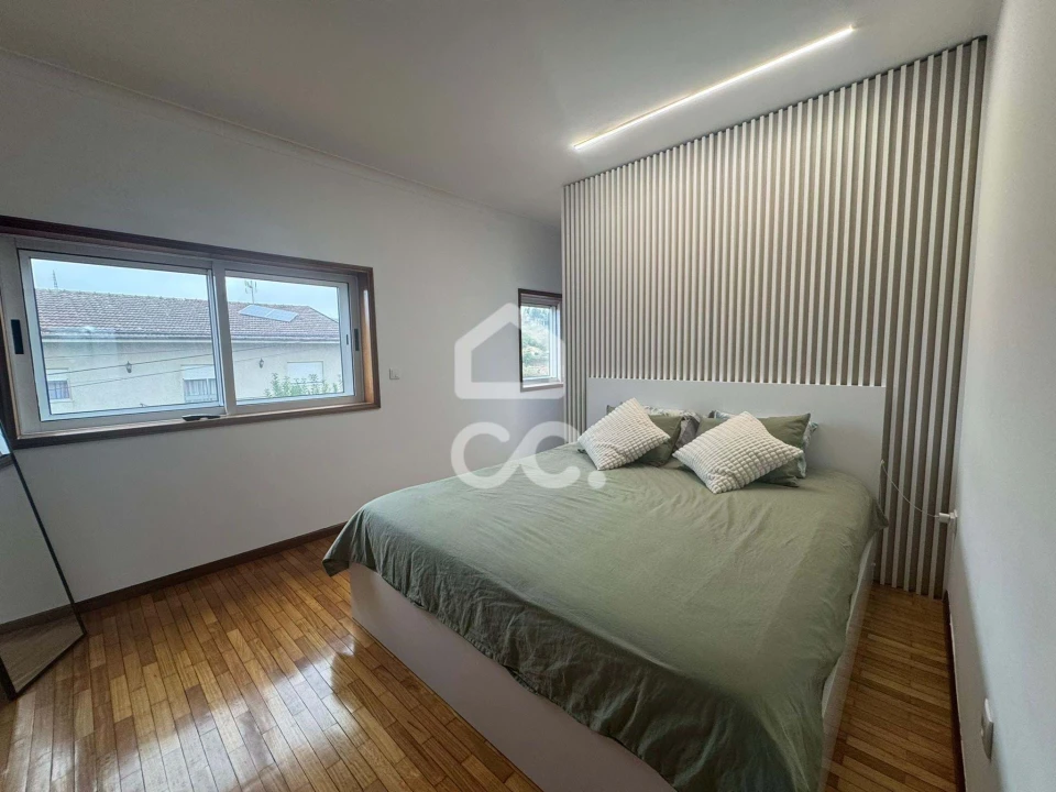 Moradia T6 para Venda em Cristelos, Boim e Ordem Foto 14