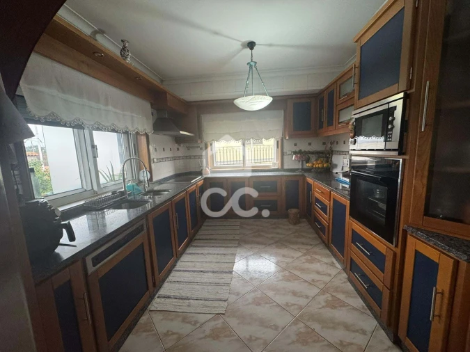 Moradia T6 para Venda em Cristelos, Boim e Ordem Foto 2