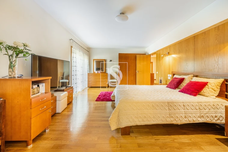 Moradia T4 para Venda em Fafe Foto 12