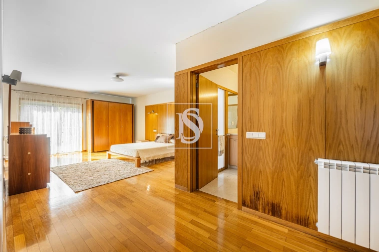 Moradia T4 para Venda em Fafe Foto 17