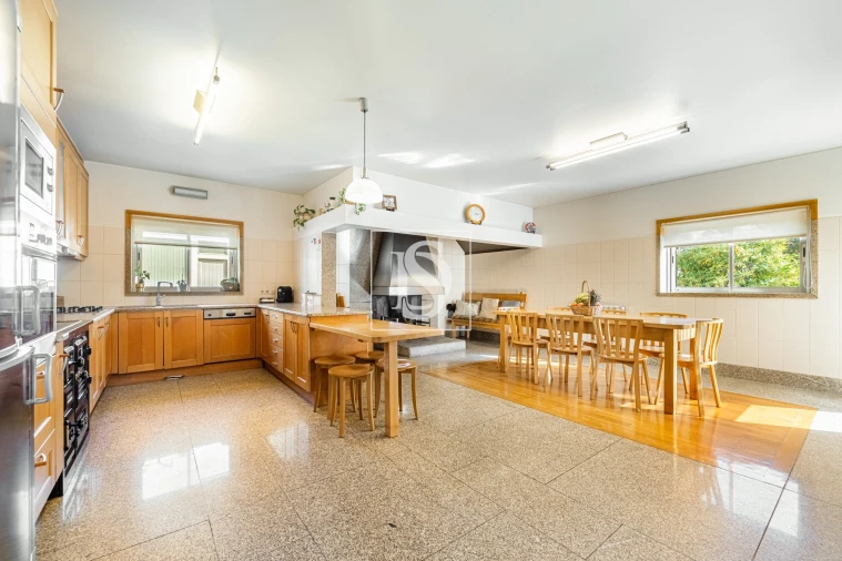 Moradia T4 para Venda em Fafe Foto 21