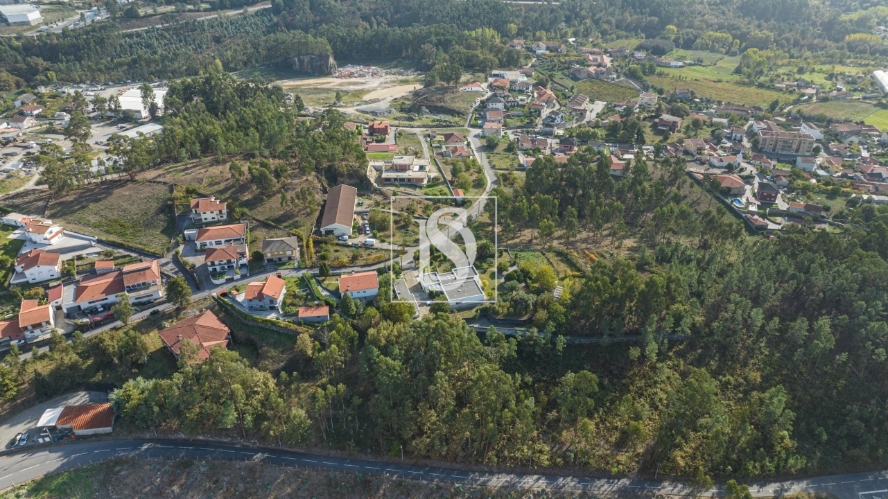 Moradia T4 para Venda em Fafe Foto 41